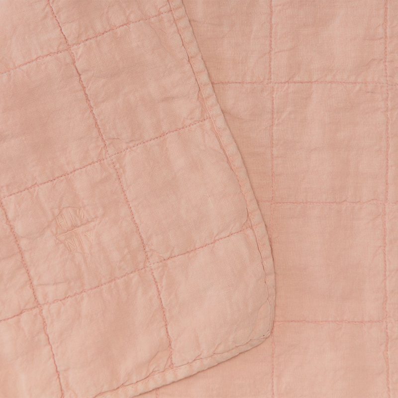 BLUSH QUILT DETAIL 1