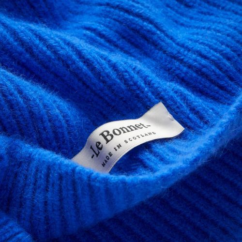 le bonnet beanie bea 006 royalazure detail 1 1800x1800 1