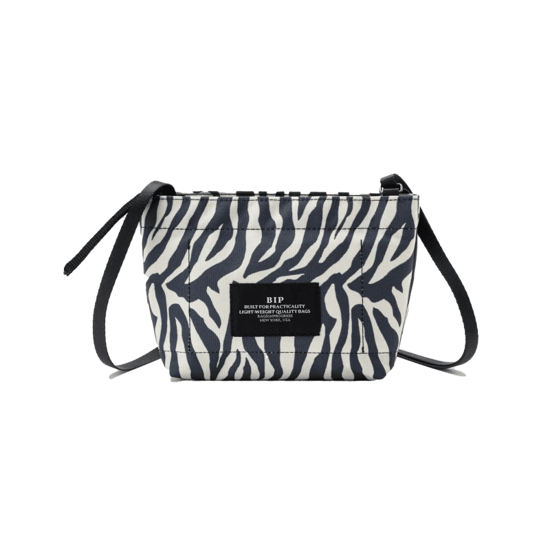 zipper pouch zebra